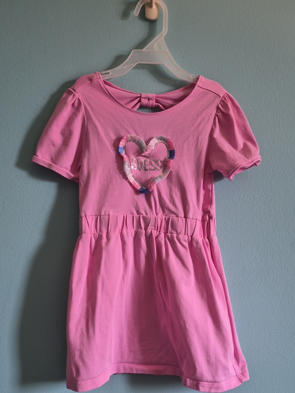 GUESS Kids Girls Pink Dress Open Bow Back Fuzzy Heart Size 4